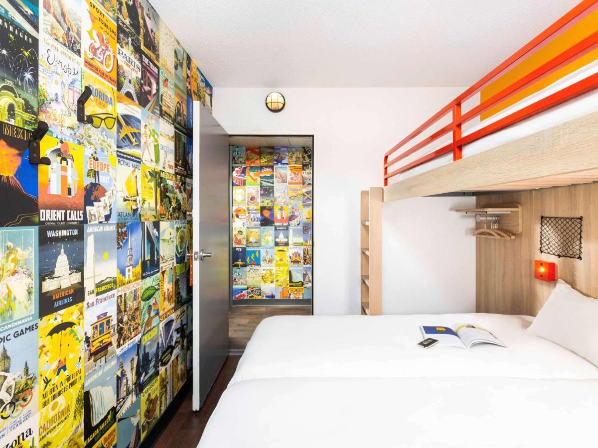 Hotel Hotelf1 Centre Devant Les Ponts 3*